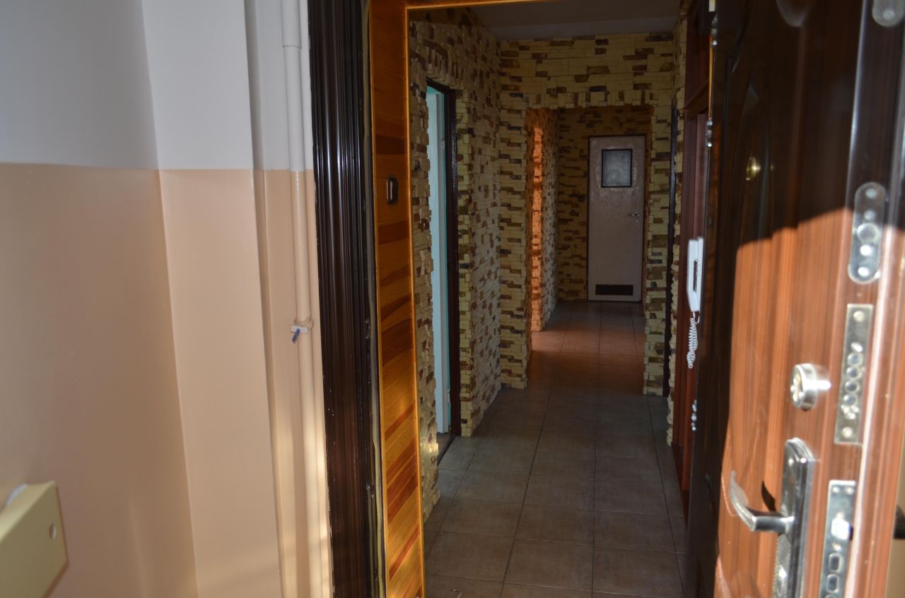 Mieszkanie 4-pokojowe Polkowice. Zdjęcie 3