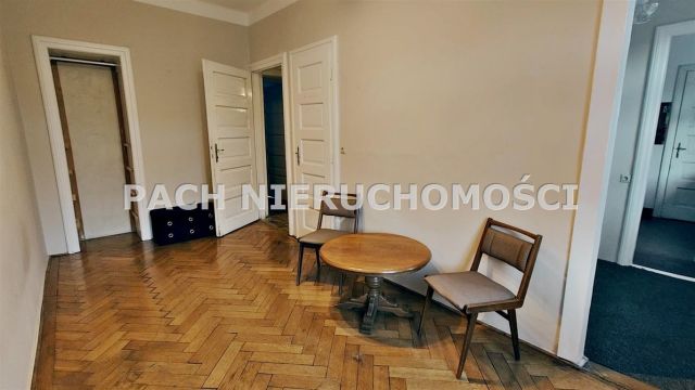 Mieszkanie 2-pokojowe Bielsko-Biała Śródmieście. Zdjęcie 2
