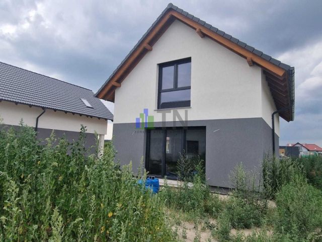 dom wolnostojący, 4 pokoje Miłoszyce. Zdjęcie 2