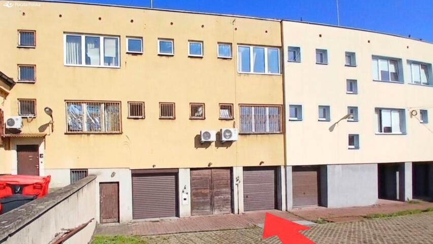 Garaż/miejsce parkingowe Karczew, ul. Kościelna. Zdjęcie 1