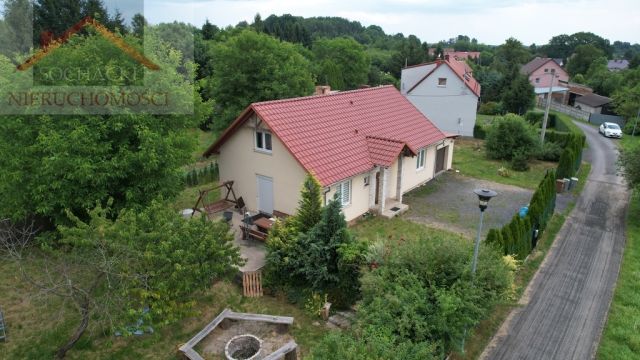 dom wolnostojący, 4 pokoje Pisarzowice. Zdjęcie 4