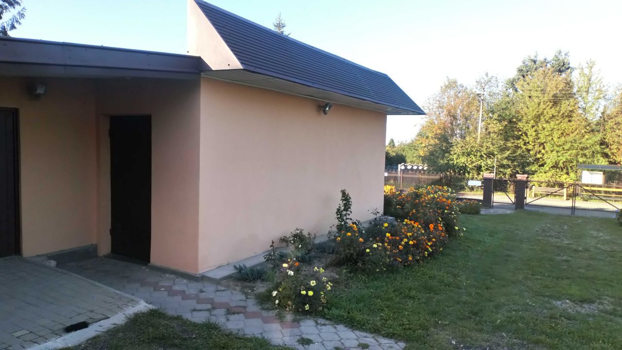 Lokal Częstochowa Aniołów, ul. Makuszyńskiego. Zdjęcie 7