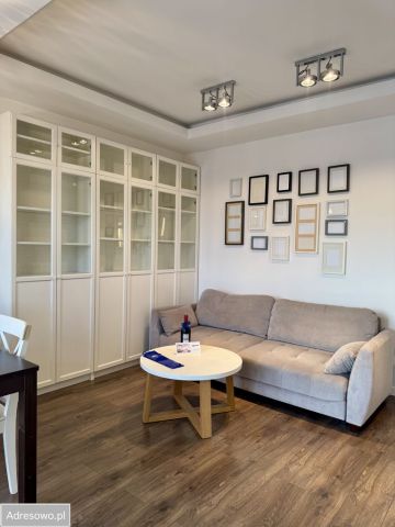 Mieszkanie 3-pokojowe Warszawa Wilanów, ul. Adama Branickiego. Zdjęcie 1