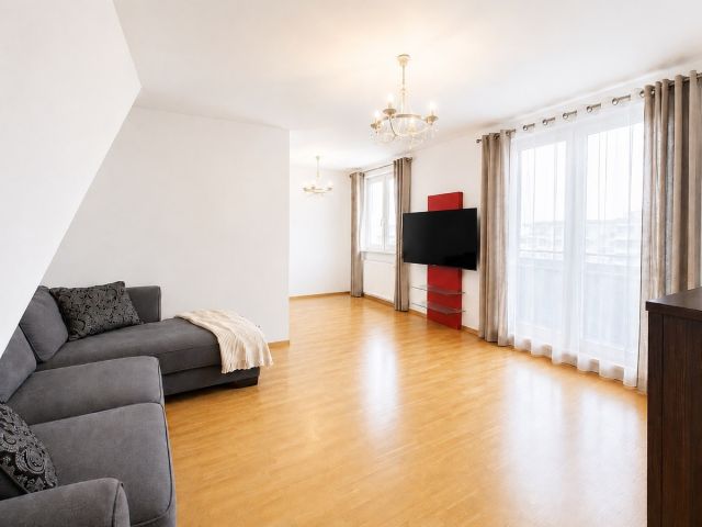 Mieszkanie 3-pokojowe Warszawa Targówek, ul. św. Wincentego. Zdjęcie 1