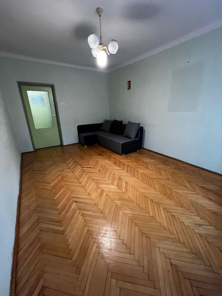 Mieszkanie 3-pokojowe Starachowice Majówka, ul. Majówka. Zdjęcie 4