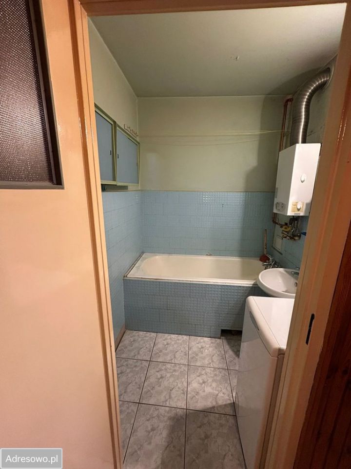 Mieszkanie 3-pokojowe Radom Ustronie, ul. Polskiego Czerwonego Krzyża. Zdjęcie 2