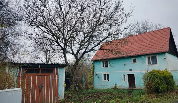 dom wolnostojący, 4 pokoje Dobków