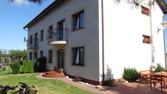 bliźniak, 9 pokoi Karwia, ul. Turkusowa. Zdjęcie 1