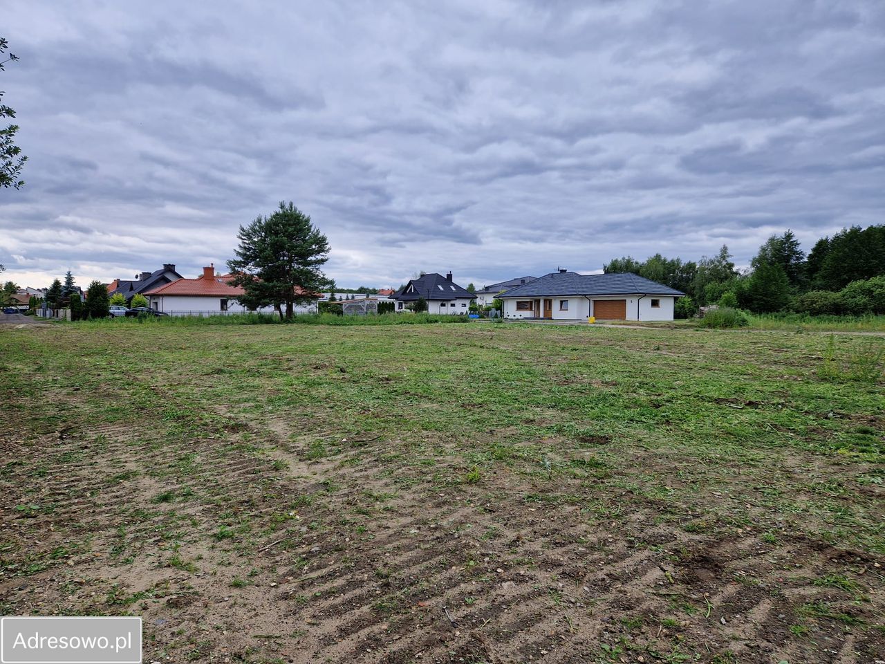 Działka budowlana Ostrowiec Świętokrzyski, ul. Truflowa. Zdjęcie 2