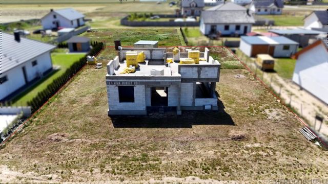 dom wolnostojący, 5 pokoi Nowa Dąbrowa. Zdjęcie 1