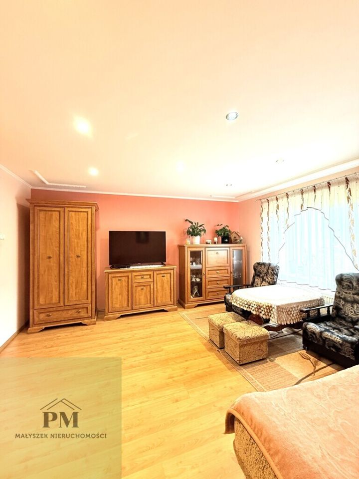 dom wolnostojący, 7 pokoi Kłanino. Zdjęcie 7