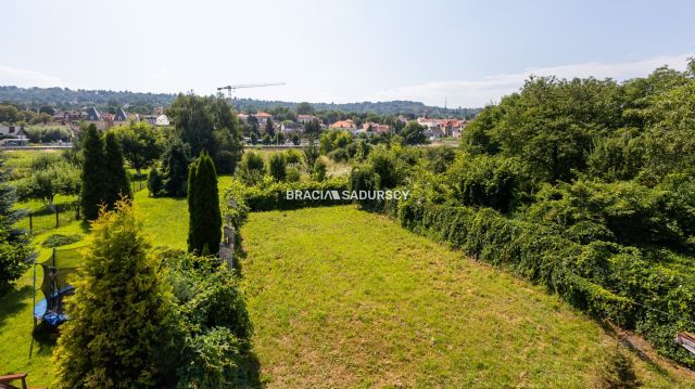 bliźniak, 5 pokoi Wieliczka Centrum, ul. Brata Alojzego Kosiby. Zdjęcie 15
