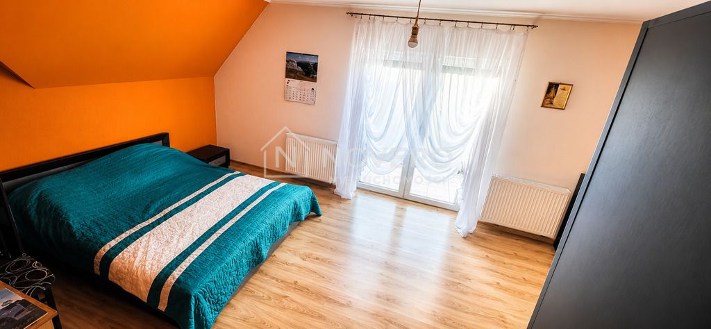 dom wolnostojący, 5 pokoi Zahoczewie. Zdjęcie 8