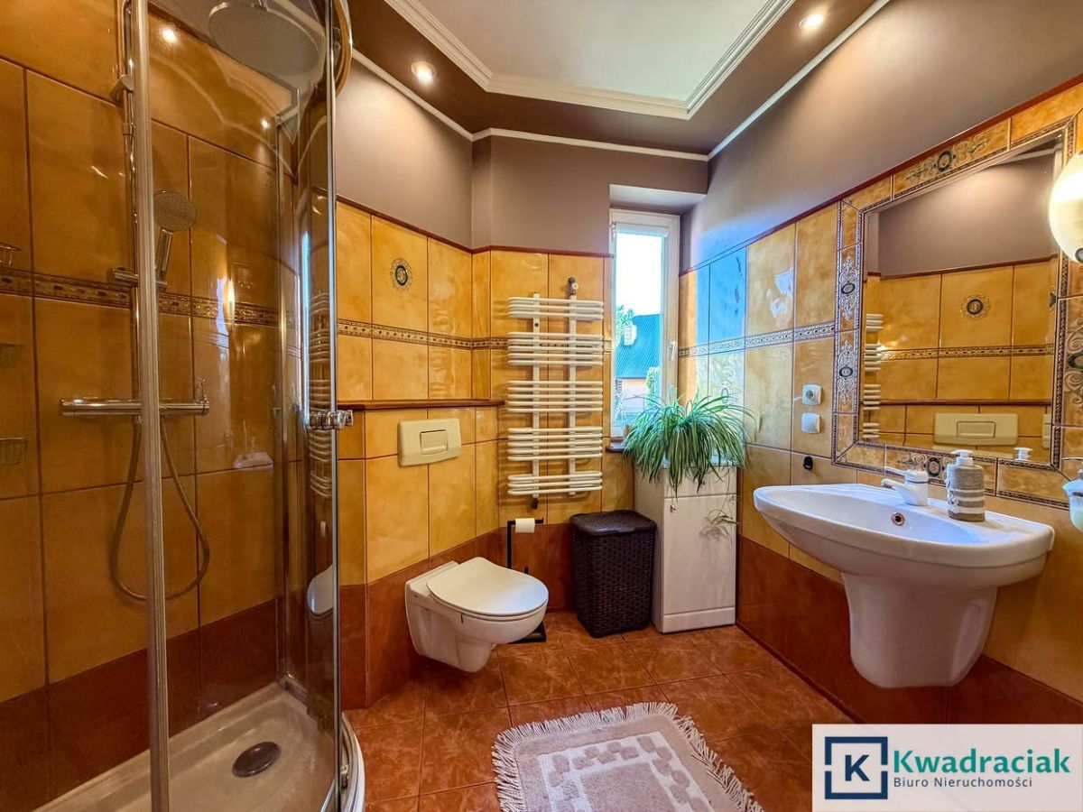 dom wolnostojący, 5 pokoi Dobieszyn. Zdjęcie 11