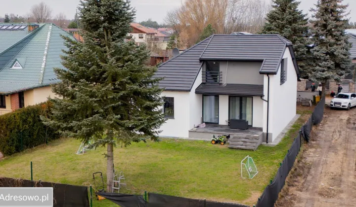 dom wolnostojący, 5 pokoi Radom Wólka Klwatecka, ul. Błędowska