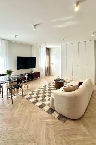 Mieszkanie 3-pokojowe Warszawa Śródmieście, ul. Wilcza. Zdjęcie 3