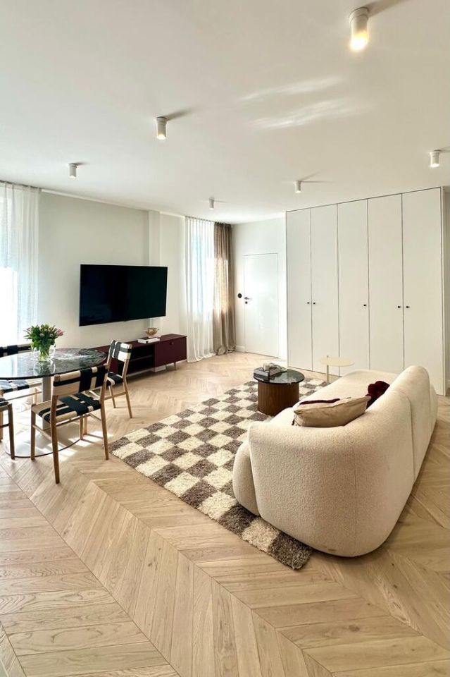 Mieszkanie 3-pokojowe Warszawa Śródmieście, ul. Wilcza. Zdjęcie 3