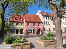 Lokal Wiązów, pl. Wolności. Zdjęcie 1