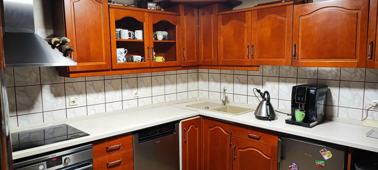 dom wolnostojący, 5 pokoi Tarnowiec. Zdjęcie 11