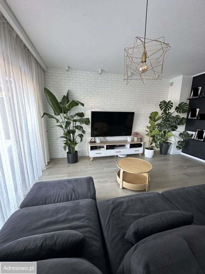 dom szeregowy, 4 pokoje Ślęza, ul. Kwiatowa. Zdjęcie 3