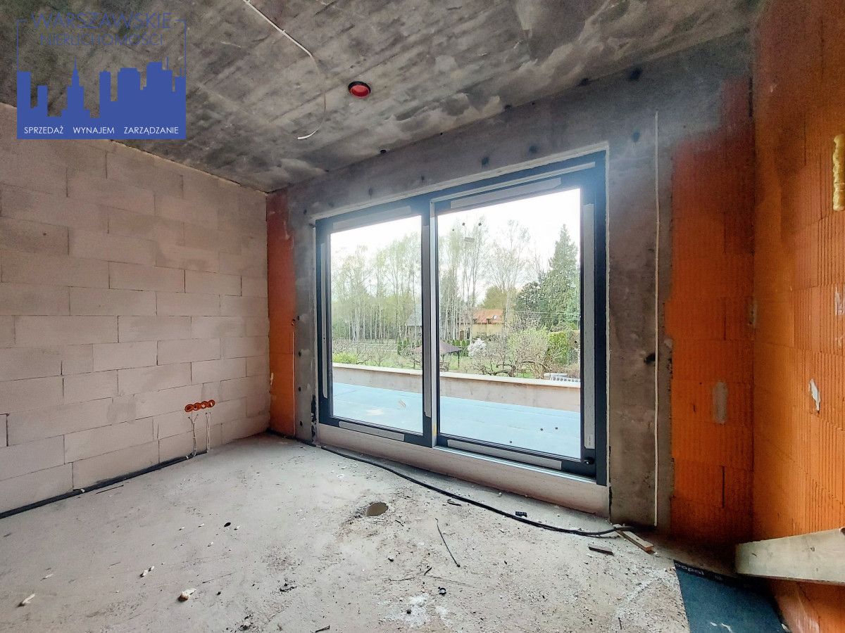 bliźniak, 5 pokoi Chyliczki. Zdjęcie 8