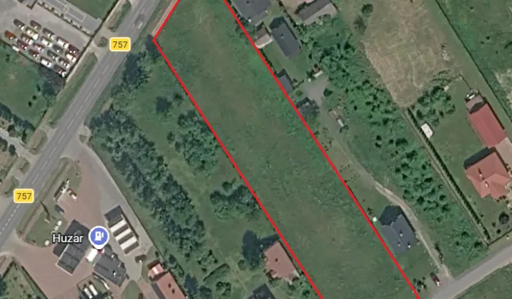 Działka budowlana Podmaleniec, Droga wojewódzka 757