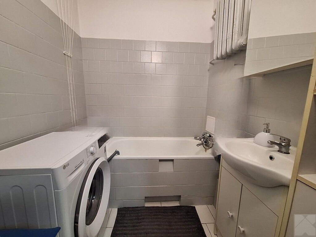 Mieszkanie 3-pokojowe Przemyśl, ul. Generała Władysława Sikorskiego. Zdjęcie 11