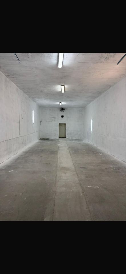 Hala/magazyn Kozły. Zdjęcie 4