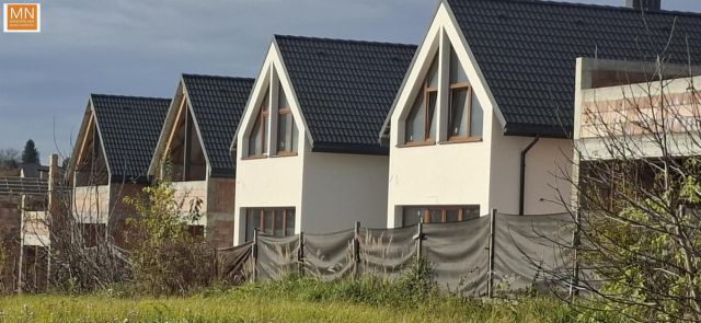 dom szeregowy, 6 pokoi Dojazdów, ul. Żonkilowa. Zdjęcie 4