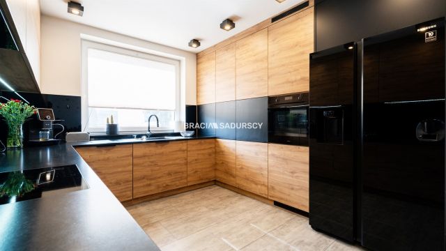 dom wolnostojący, 5 pokoi Skawica. Zdjęcie 9