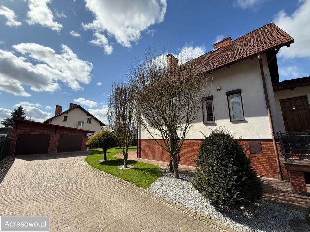dom wolnostojący, 4 pokoje Chojnice, ul. Leśna. Zdjęcie 3
