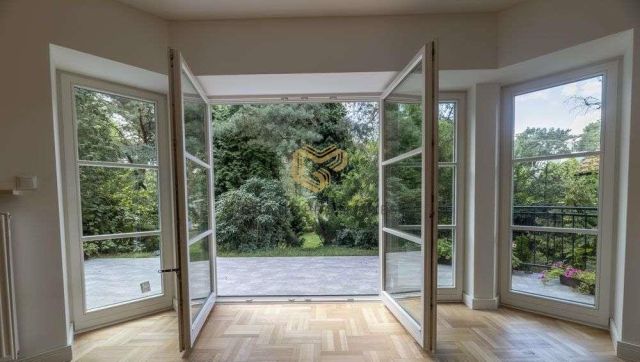 dom wolnostojący, 7 pokoi Łomianki, ul. Graniczna. Zdjęcie 9