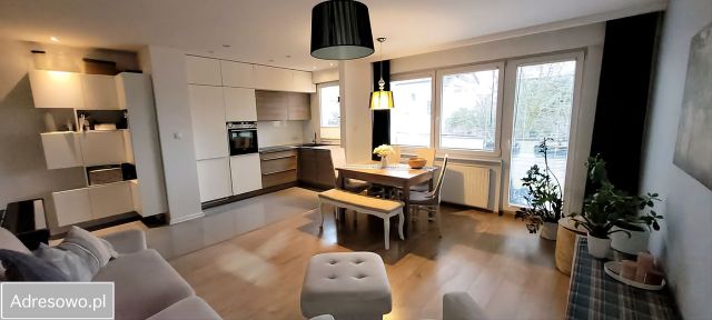 Mieszkanie 3-pokojowe Bełchatów. Zdjęcie 1