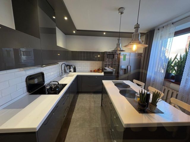 dom wolnostojący, 6 pokoi Poświętno. Zdjęcie 6