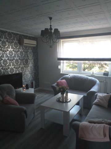 Mieszkanie 3-pokojowe Radlin. Zdjęcie 1