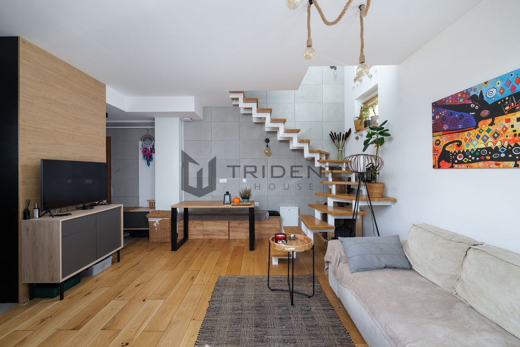 Mieszkanie 3-pokojowe Warszawa Wawer, ul. Hafciarska. Zdjęcie 2