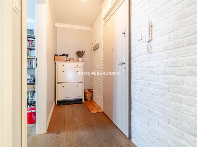 Mieszkanie 4-pokojowe Kraków, ul. Żabiniec. Zdjęcie 23