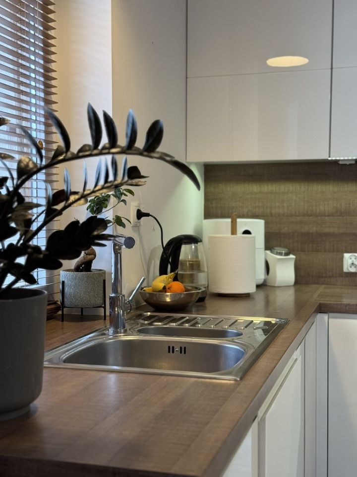 Mieszkanie 2-pokojowe Kraków, ul. Adama Bochenka. Zdjęcie 3