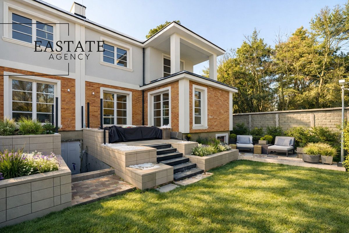 dom szeregowy, 5 pokoi Warszawa. Zdjęcie 1