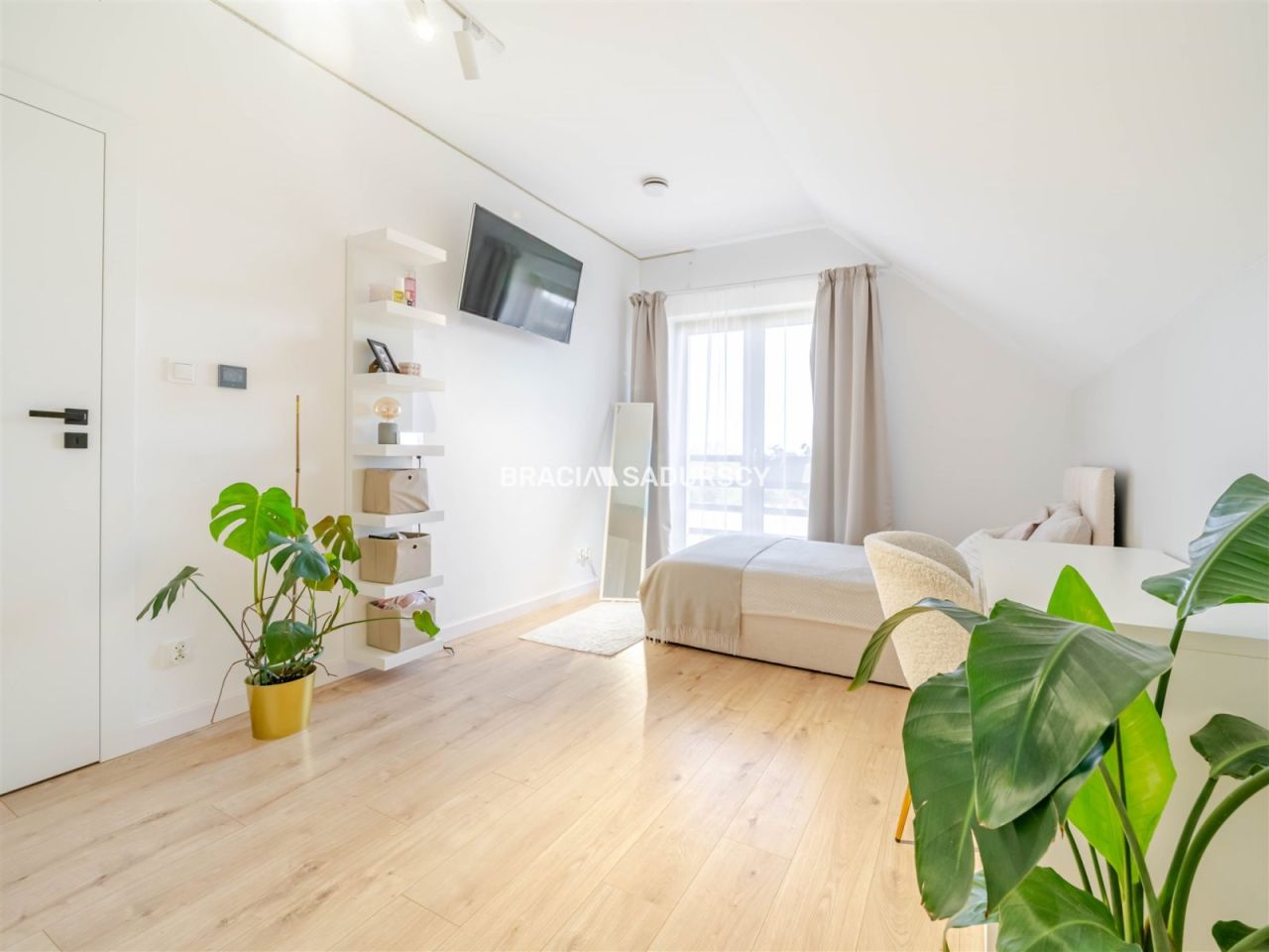 dom wolnostojący, 6 pokoi Młodziejowice. Zdjęcie 13