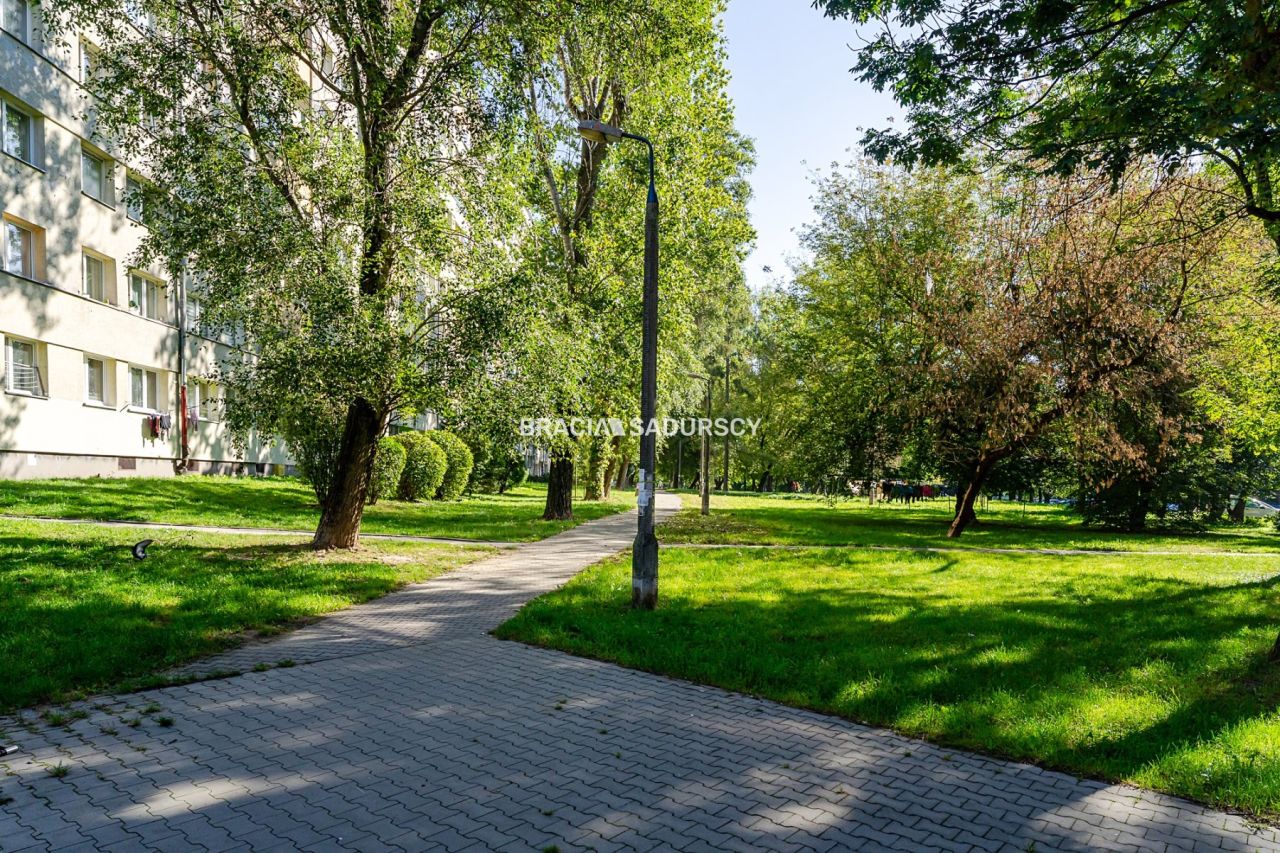 Mieszkanie 3-pokojowe Kraków Nowa Huta, os. Kazimierzowskie. Zdjęcie 29