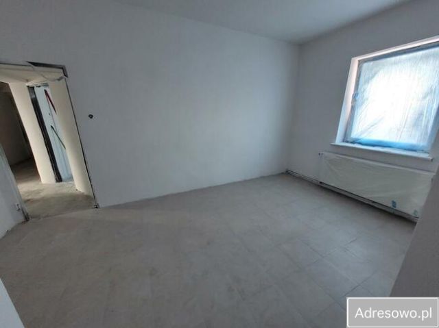 Mieszkanie 3-pokojowe Szymanów. Zdjęcie 1