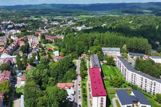 Działka inwestycyjna Lesko, ul. Piotra Kmity. Zdjęcie 5