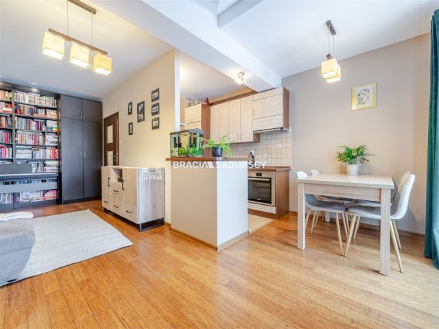 Mieszkanie 2-pokojowe Kraków Prądnik Biały, ul. Józefa Chełmońskiego. Zdjęcie 2