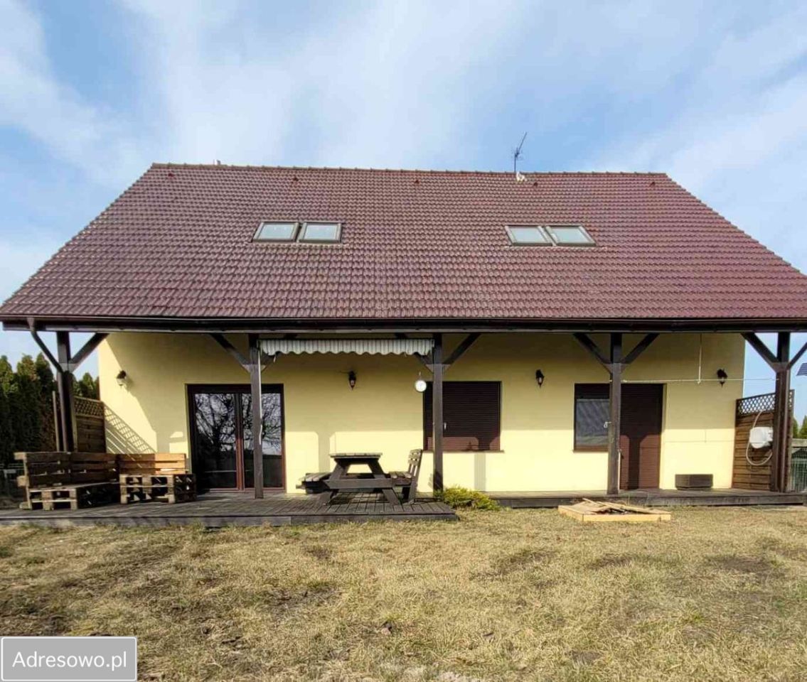 dom wolnostojący, 5 pokoi Piechanin, ul. Brzozowa. Zdjęcie 1