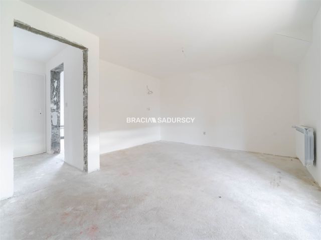 dom wolnostojący, 5 pokoi Krzyszkowice. Zdjęcie 23