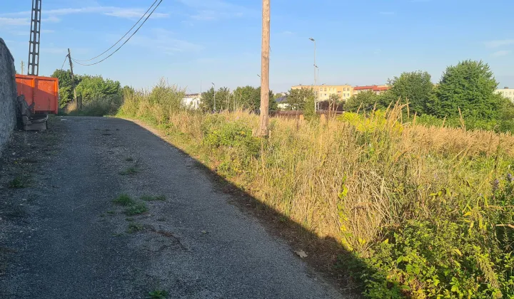 Działka inwestycyjna Chrzanów Kościelec, ul. Cmentarna