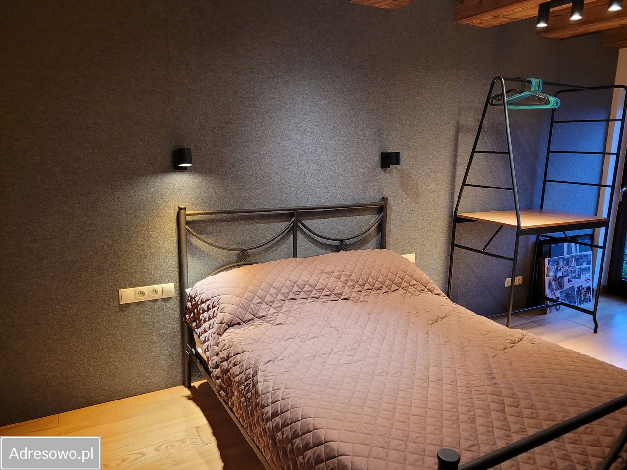 dom wolnostojący, 6 pokoi Wręczyca Wielka. Zdjęcie 18