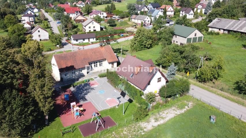 dom wolnostojący, 2 pokoje Bochnia, ul. Dołuszycka. Zdjęcie 13