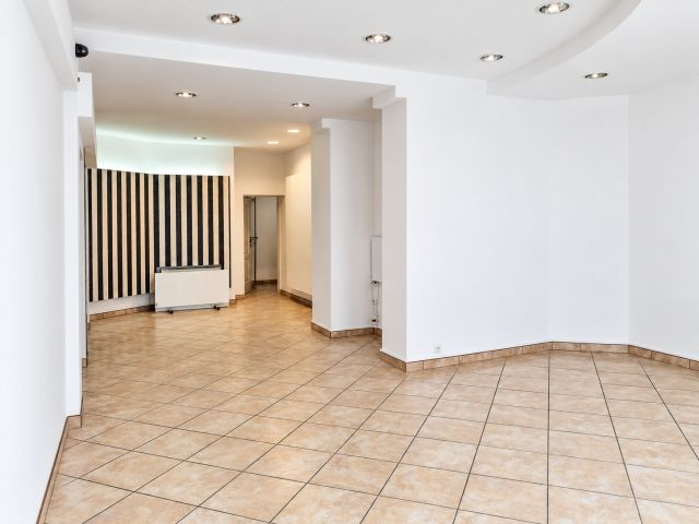Lokal Września Centrum, ul. Warszawska. Zdjęcie 5